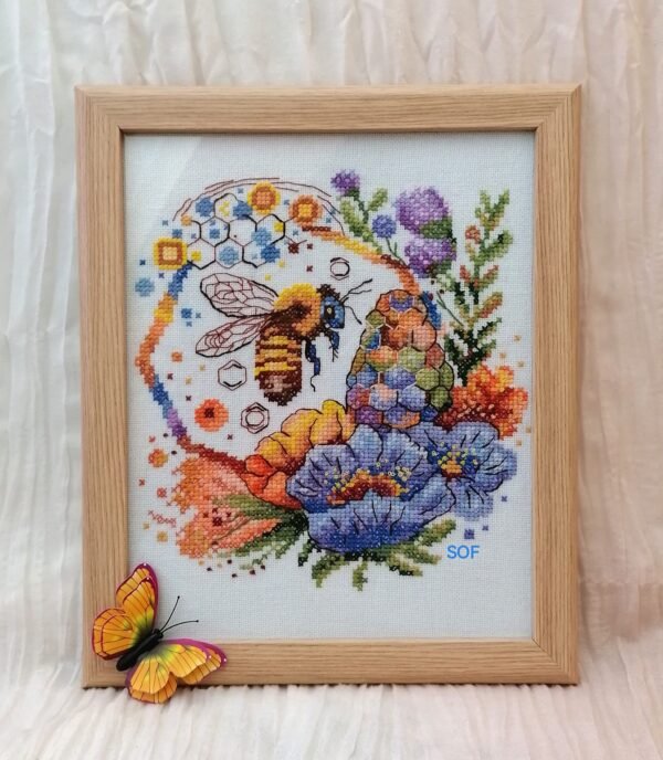 rbt Spring bee cross stitch pattern finished embroidery